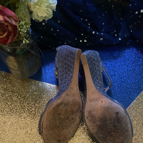 BADGLEY MISCHKA PEWTER METALLIC LEATHER WEDGE BEJEWELED Heels GORG LUX BRIDAL - Picture 8 of 11